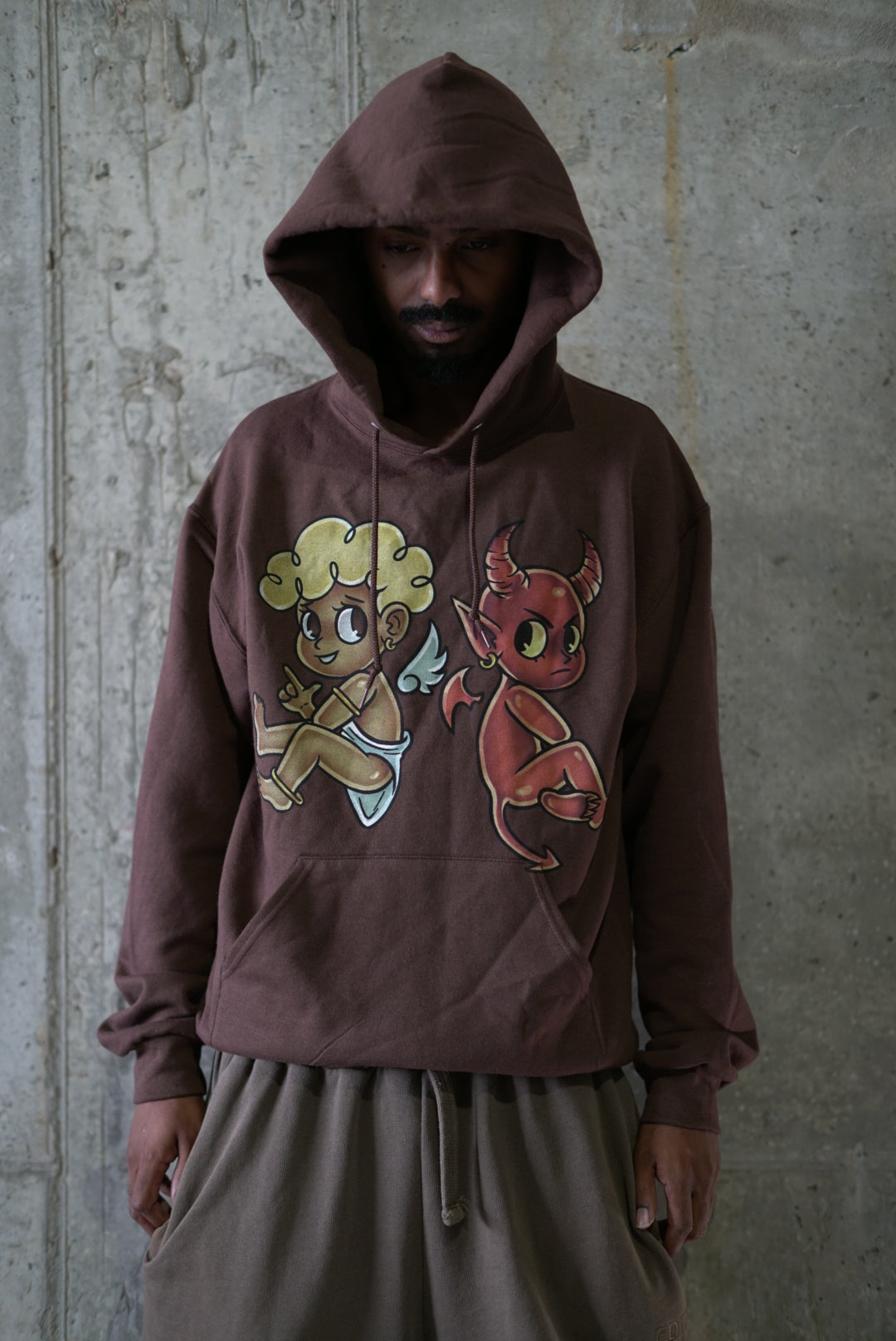 BEST FRIENDS IN WAR HOODIE 1.0 ( BROWN )